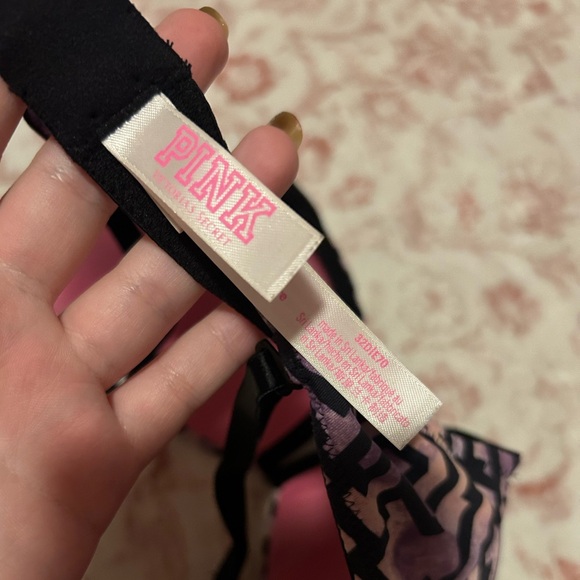 PINK 32D underwire bra - Picture 2 of 3